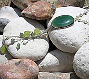Necklace with Aventurine, soo chow jade and freshwater pearls